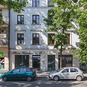 Blossom - Old Town - By Upstairs Appartement